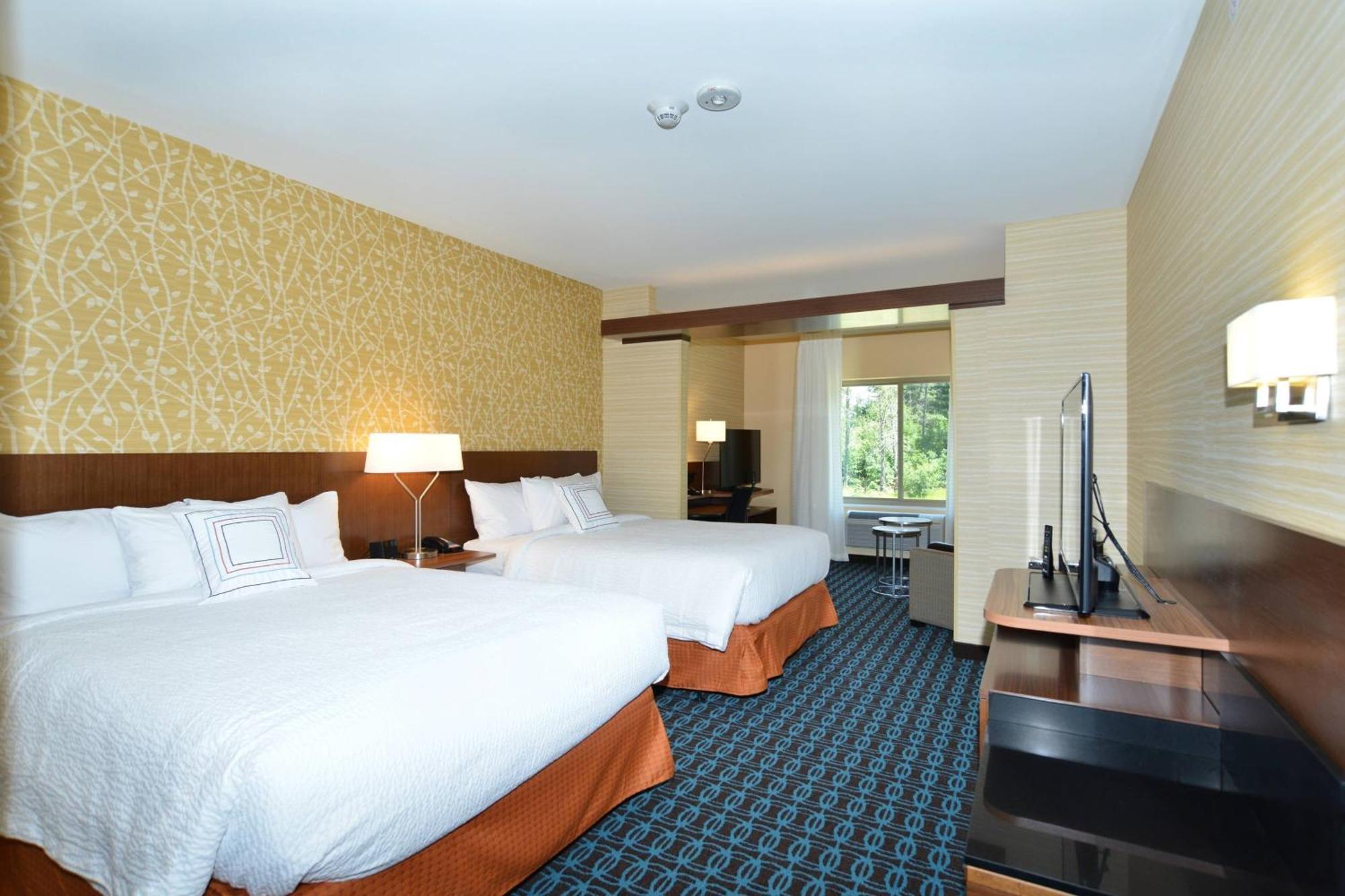 Fairfield Inn & Suites By Marriott Eau Claire/Chippewa Falls Exterior photo