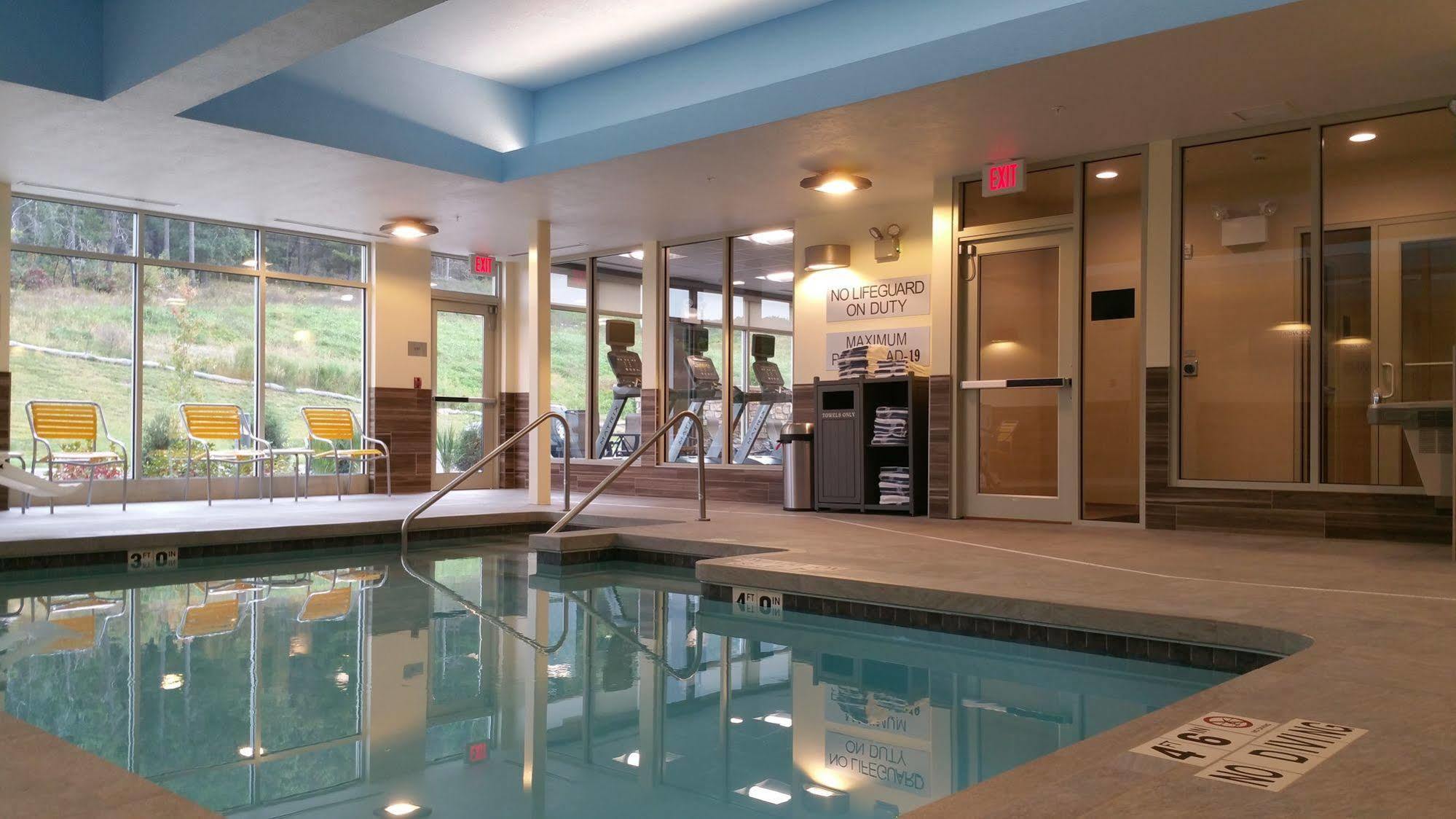 Fairfield Inn & Suites By Marriott Eau Claire/Chippewa Falls Exterior photo